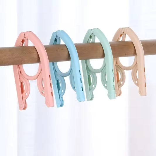 Mini Foldable Travel Hanger